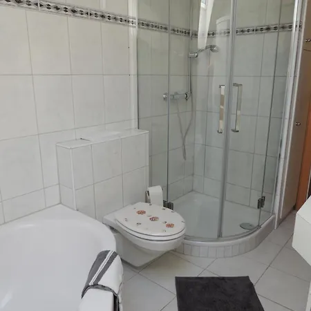 Apartament Tanjas *